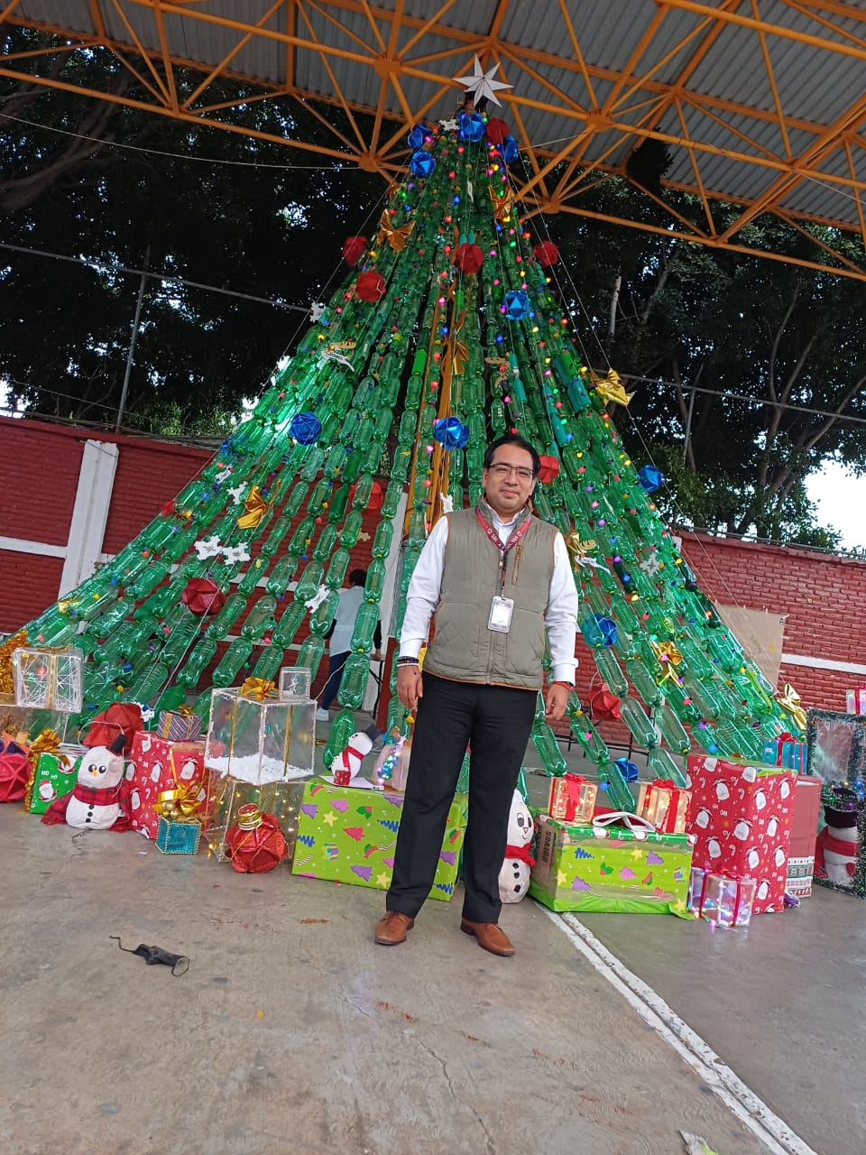 whatsapp image 2024 12 10 at 6.03.19 pm